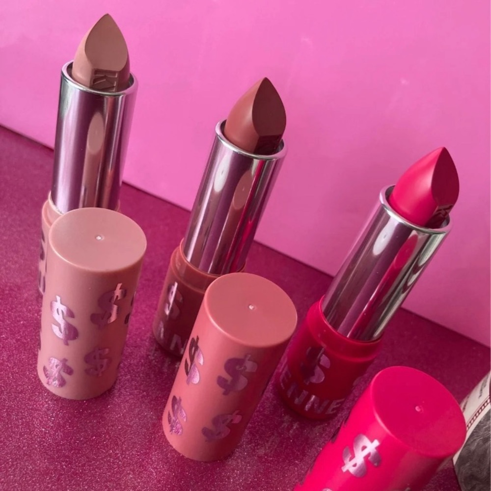 Kylie Cosmetics Lipstick Money Roll